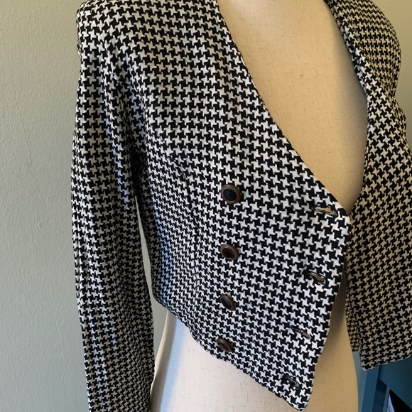 Vintage Cropped Blazer - Picture 4 of 5